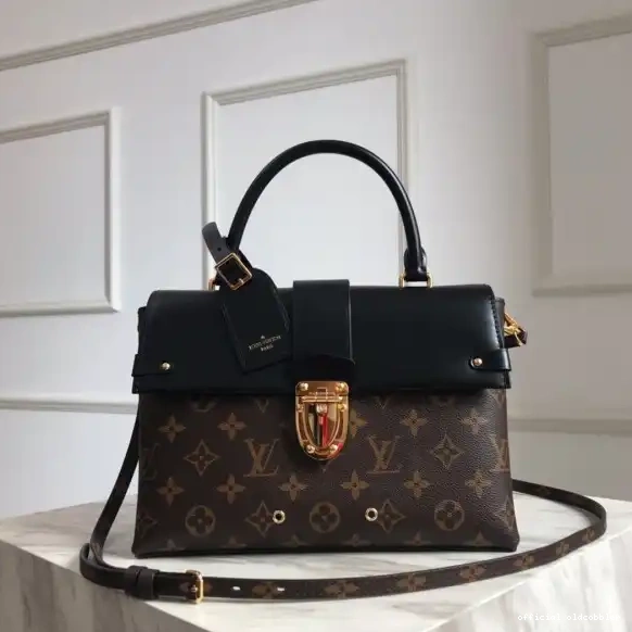 HANDLE ONE Louis Vuitton 0528